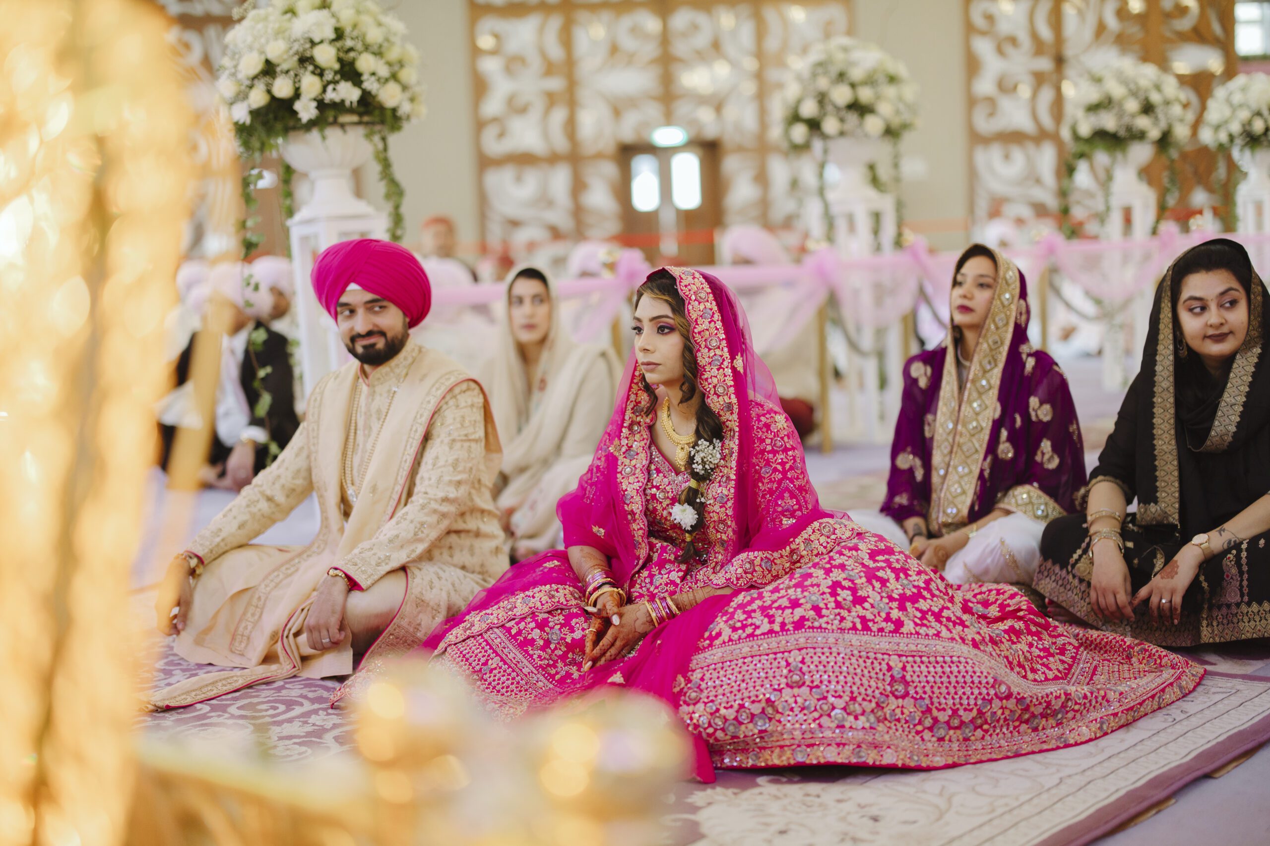 Love’s Splendor in the Heart of Dubai: Amrit and Mira’s Gurudwara Dubai Wedding Extravaganza